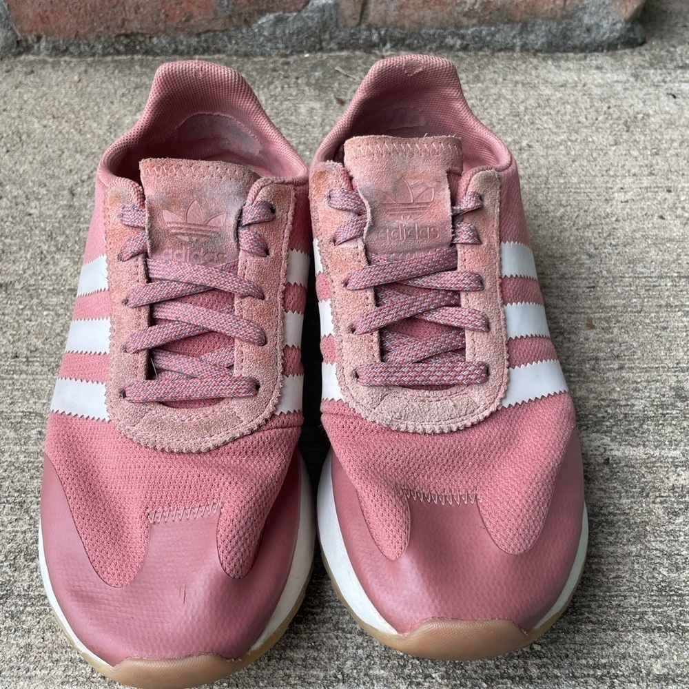 Women’s Adidas Flashback running shoes size 7.5 - Picture 2 of 9